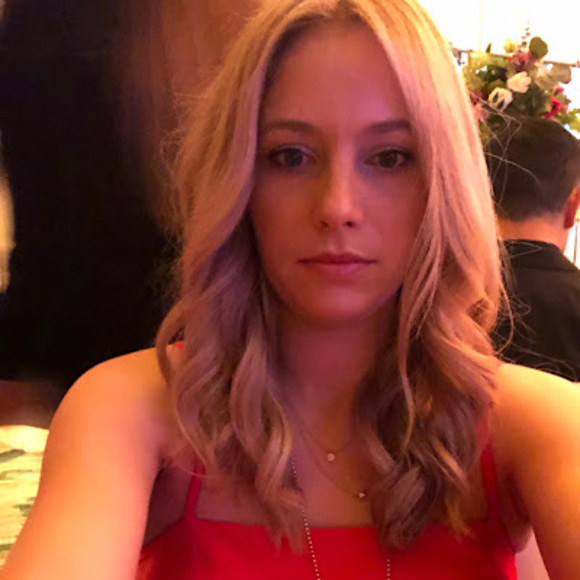 Meet your Posher, Katie - Picture 1 of 1